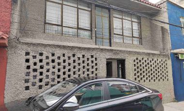 venta casa cdmx Iztacalco colonia Juventino Rosas. 7 recámaras Créditos hipotecarios cerca Palacio de los deportes y autódromo