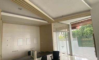 Dijual kios di The Mansion Kemang berlokasi strategis - Jakarta Selatan!