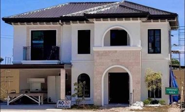 𝗥𝗢𝗬𝗔𝗟 𝗣𝗔𝗟𝗠𝗦 𝗕𝗢𝗛𝗢𝗟 🏡
📍 Brgy. Biking, Dauis, Panglao, Bohol
