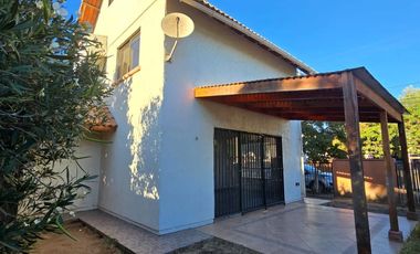 Casa Plazas del Campo , Machalí