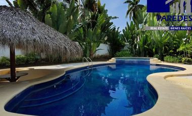 C112 Venta de Casa 3 recamaras piscina Residencial I en Ixtapa