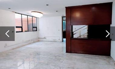 RENTA CASA CON USO DE OFICINAS ADMINISTRATIVAS, Altamira, Colonia Miravalle, Alcaldía Benito Juárez, CDMX.