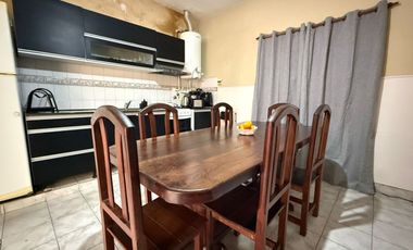 Lino Churruarín, zona Provincias Unidas y Artigas - Casa en Venta
