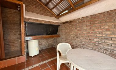 Lino Churruarín, zona Provincias Unidas y Artigas - Casa en Venta