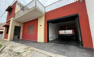 Lino Churruarín, zona Provincias Unidas y Artigas - Casa en Venta