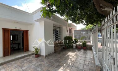 Venta de Casa un piso bien ubicada