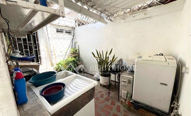 Venta de Casa un piso bien ubicada