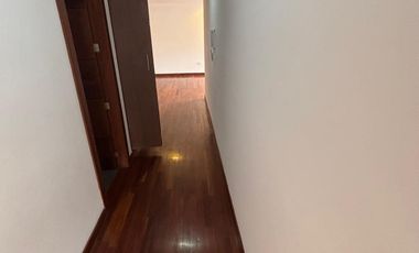 Rento departamento de tres dormitorios sector Carolina