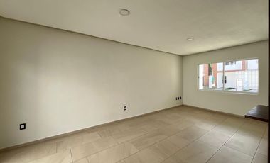 ¡Casa en venta en el centro de San Juan del Río!