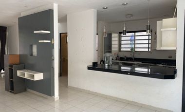 CASA EN RENTA, ZONA ORIENTE DE $16,000