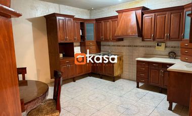 Casa en Venta en Jardines de la Silla, Juárez, N.L.