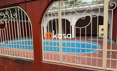 Casa en Venta en Jardines de la Silla, Juárez, N.L.