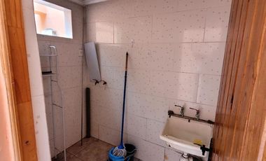 SE VENDE CASA EN PASAJE LOS CHUNCHOS