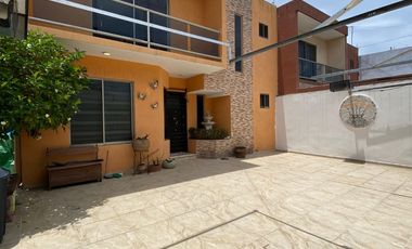 VENDO CASA EN VERACRUZ, CERCA DE DE LA AV FIDEL VELASQUEZ