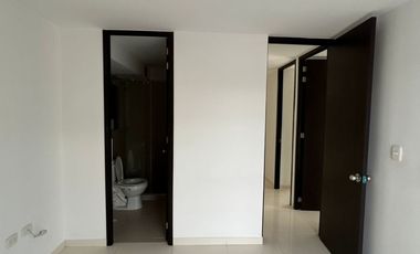 APARTAMENTO EN ARRIENDO, EN PRADOS DEL ESTE