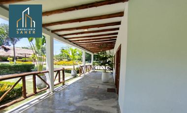 Venta de Casa Finca 🏡entre Turbaco y Arjona a Orillas de la Carretera 🛣