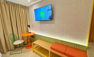 Venta de Maravillosa Suite hotelera en laureles sector bulerias..