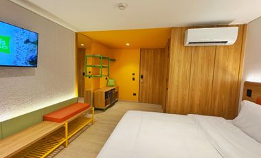 Venta de Maravillosa Suite hotelera en laureles sector bulerias..