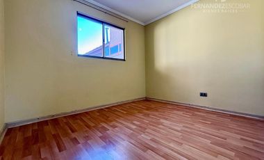 SAN ESTEBAN - ARRIENDA CASA 3D 2B 1E - COND. LOS SOLARES