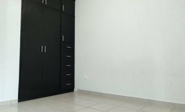 Renta de departamento dos recamaras en planta baja