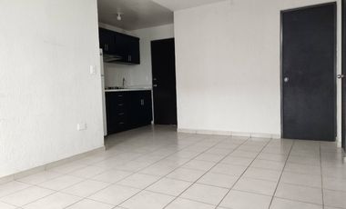 Renta de departamento dos recamaras en planta baja