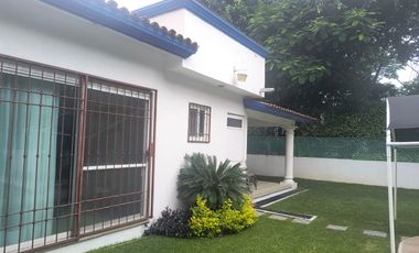 CASA EN FRACC. LOMAS DE COCOYOC