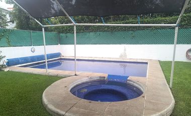 CASA EN FRACC. LOMAS DE COCOYOC