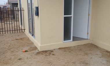 HERMOSA!! CASA NUEVA SIN USO !! EN ARRIENDO