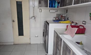 Departamento en Primer Piso de 222 m² de 3 Dorm. en Santiago de Surco