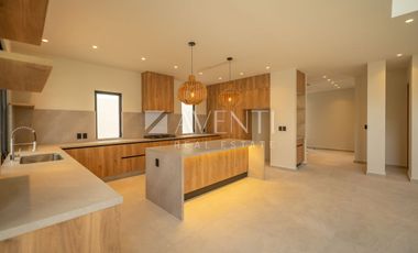 Casa en venta, Vía Cumbres, Cancún