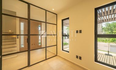 Casa en venta, Vía Cumbres, Cancún
