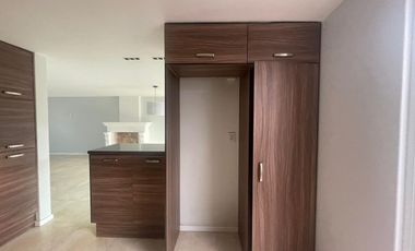 CASA EN RENTA EN RESIDENCIAL BOSQUE DE LAS FUENTES, MODELO VERONA, CALIMAYA, A 15 MIN DE METEPEC