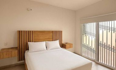 Casa en Venta de 4 habitaciones frente a parque, Alta California