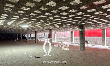 Renta | Bodega - Local Comercial | 1800 m² | Av 5 de Febrero | Querétaro