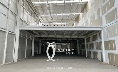 Renta | Bodega - Local Comercial | 1800 m² | Av 5 de Febrero | Querétaro