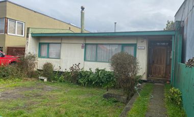 Venta de Casa con amplio terreno con excelente ubicación