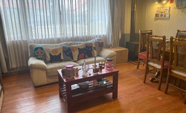 Venta de Casa con amplio terreno con excelente ubicación