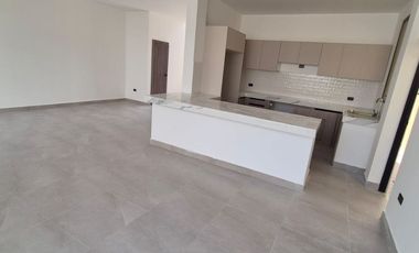 Casa en Venta en Samborondon, 3 Habitaciones, 3 Baños, Patio, Garaje, Nueva a Estrenar, Piscina, Parques. Via Salitre