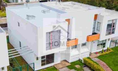 Vendo casa en conjunto con piscina gimnasio Bb alle de los Chillos