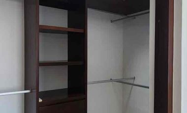 EN RENTA AMPLIA CASA DE 3 RECÁMARAS MÁS ESTUDIO, UBICADA EN RESIDENCIAL PALMARIS CANCÚN, QUINTANA ROO.