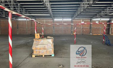 CEDIS IDEAL PARA BEBIDAS O PRODUCTOS DE CONSUMO 10,000 m2 sobre carretera Toluca-Naucalpan