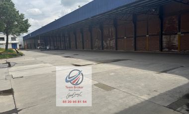 CEDIS IDEAL PARA BEBIDAS O PRODUCTOS DE CONSUMO 10,000 m2 sobre carretera Toluca-Naucalpan