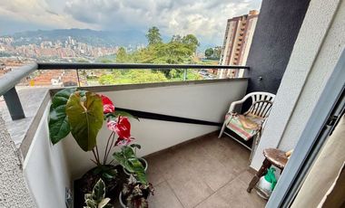 Apartamento de 2 alcobas en venta. La Estrella, Centro