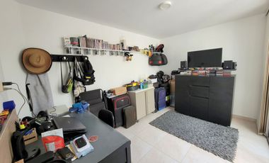 OPORTUNIDAD CASA EN CONJUNTO EN GALICIA-CERRITOS.