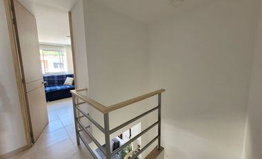 OPORTUNIDAD CASA EN CONJUNTO EN GALICIA-CERRITOS.