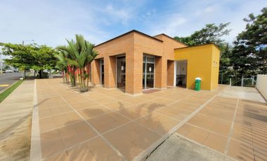 OPORTUNIDAD CASA EN CONJUNTO EN GALICIA-CERRITOS.