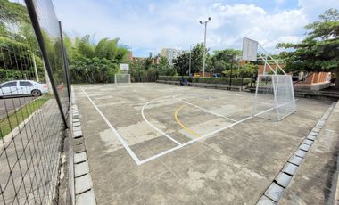 OPORTUNIDAD CASA EN CONJUNTO EN GALICIA-CERRITOS.
