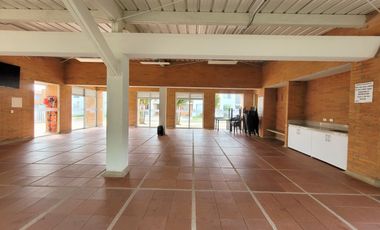 OPORTUNIDAD CASA EN CONJUNTO EN GALICIA-CERRITOS.