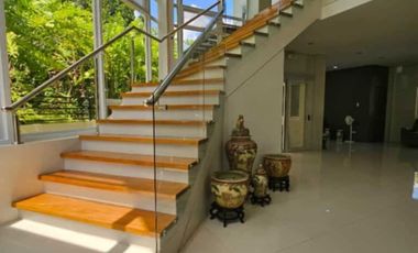 60m Las Terrazas 6-Bedroom House for Sale in Ma-a