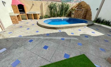 vía a la costa Portal al sol casa amoblada con piscina disponible desde el 1 Septiembre